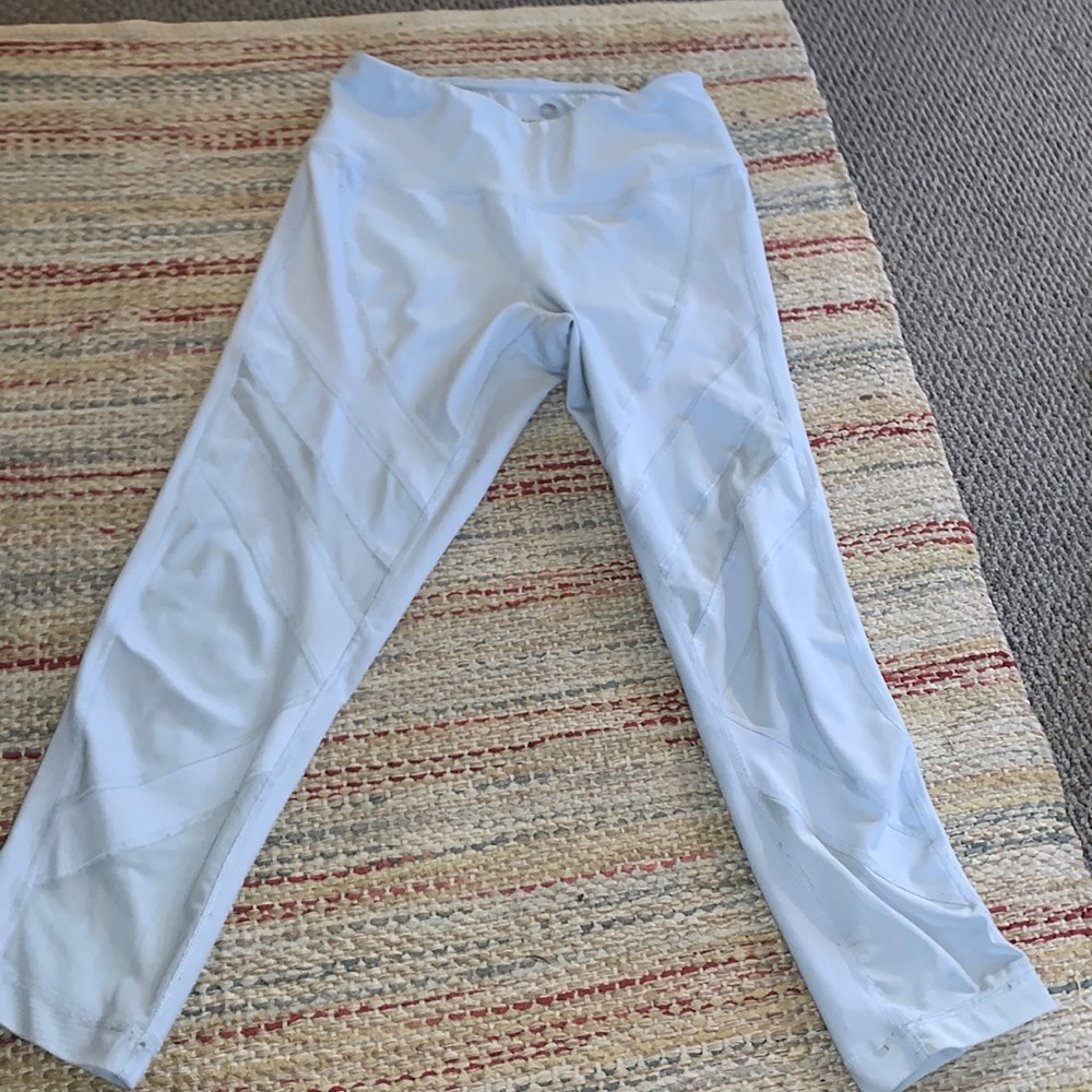 Light blue leggings